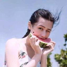 娱乐吃瓜的头像图片女,娱乐吃瓜界的时尚新宠