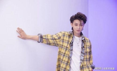 娱乐圈吃瓜黄子韬,揭秘吃瓜背后的真相与成长